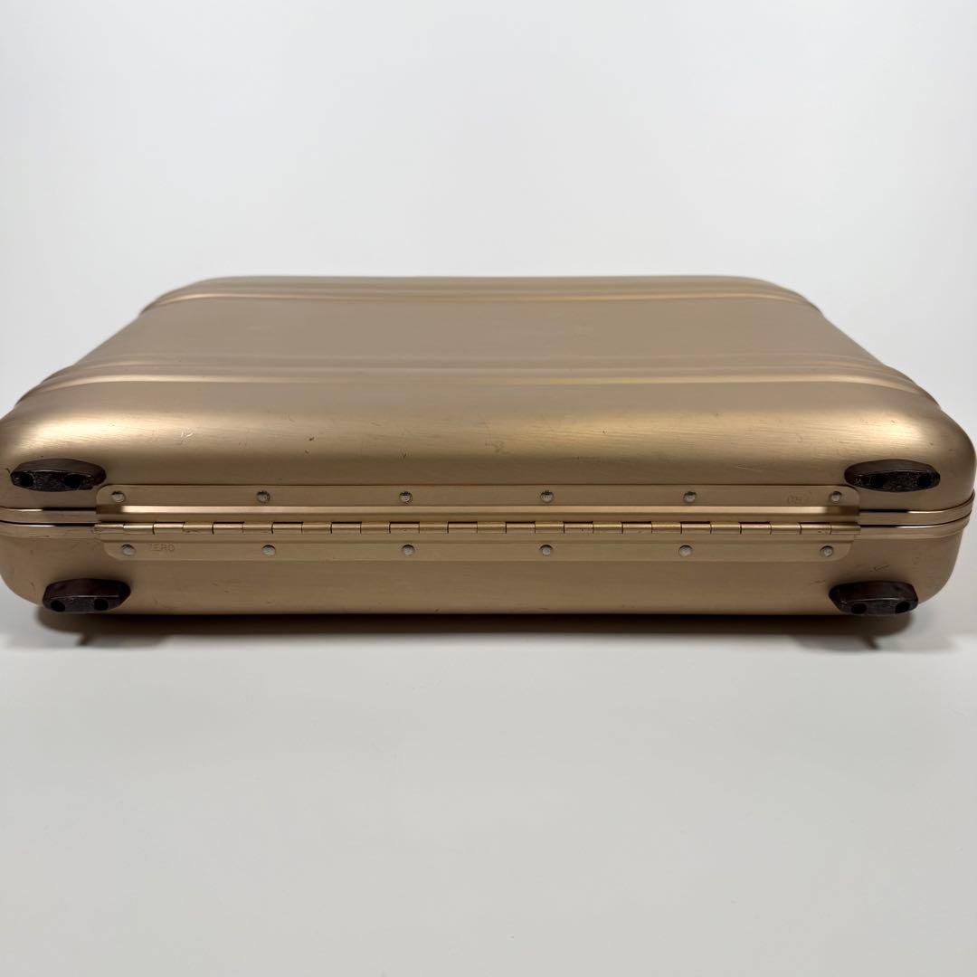 希少色】ゼロハリバートン アタッシュケース ダイヤルロック