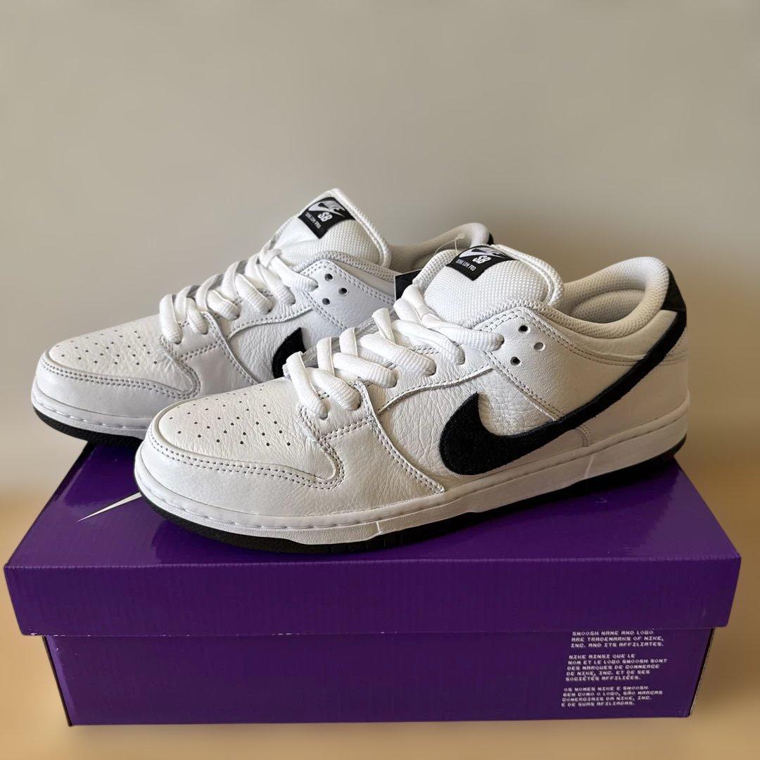 NIKE SB DUNK LOW PRO ナイキ　ダンクロー　白黒
