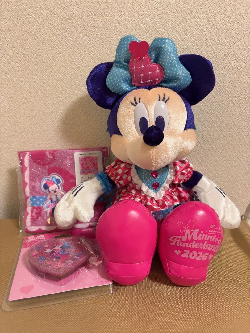 ミニー パルパルーザ ぬいぐるみ ハンドタオル スライドミラー ミニーのファンダーランド ミニー ハンドタオル ディズニー