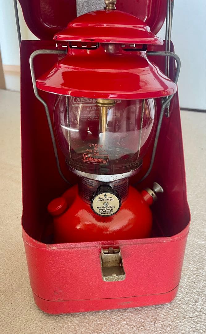 コールマン⭐︎200A ガルウィング ランタンケース 美品 - メルカリ
