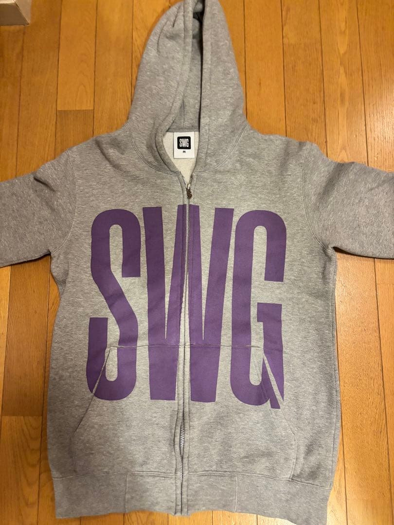 SWAGGER ロゴ グレー フルジップパーカー