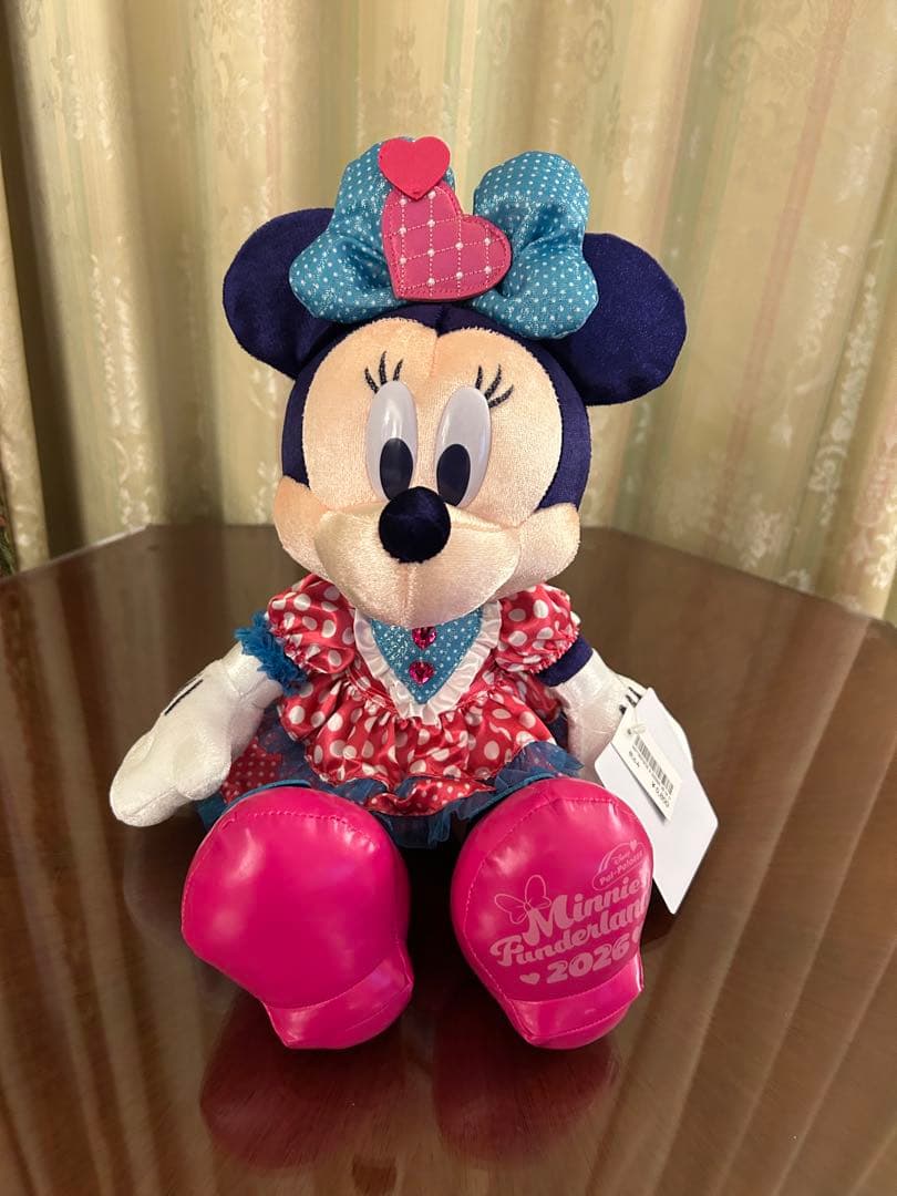 ミニーのファンダーランド　ミニーぬいぐるみ