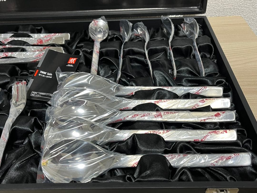 ZWILLING TWIN Table カトラリーセット ヘンケルス - メルカリ