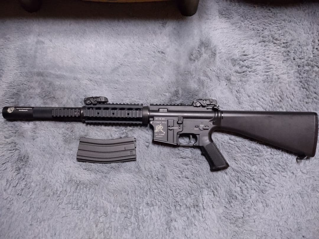 東京マルイ KNIGHT’S SR-16 M4 ストナーライフル カスタム