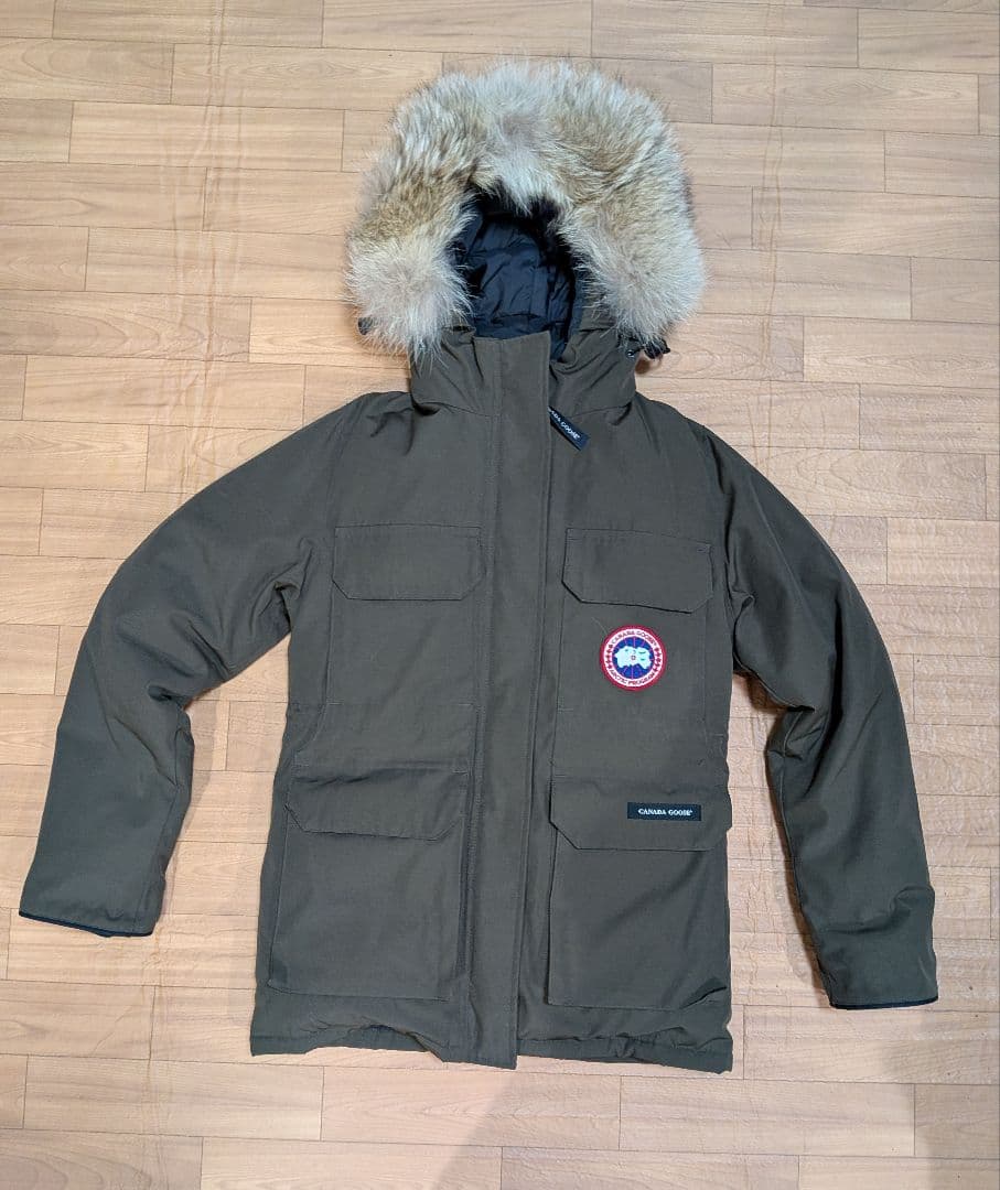   ダウンジャケット Mサイズ オリーブ URBAN RESEARCH DOORS（アーバンリサーチドアーズ） ダウンジャケット