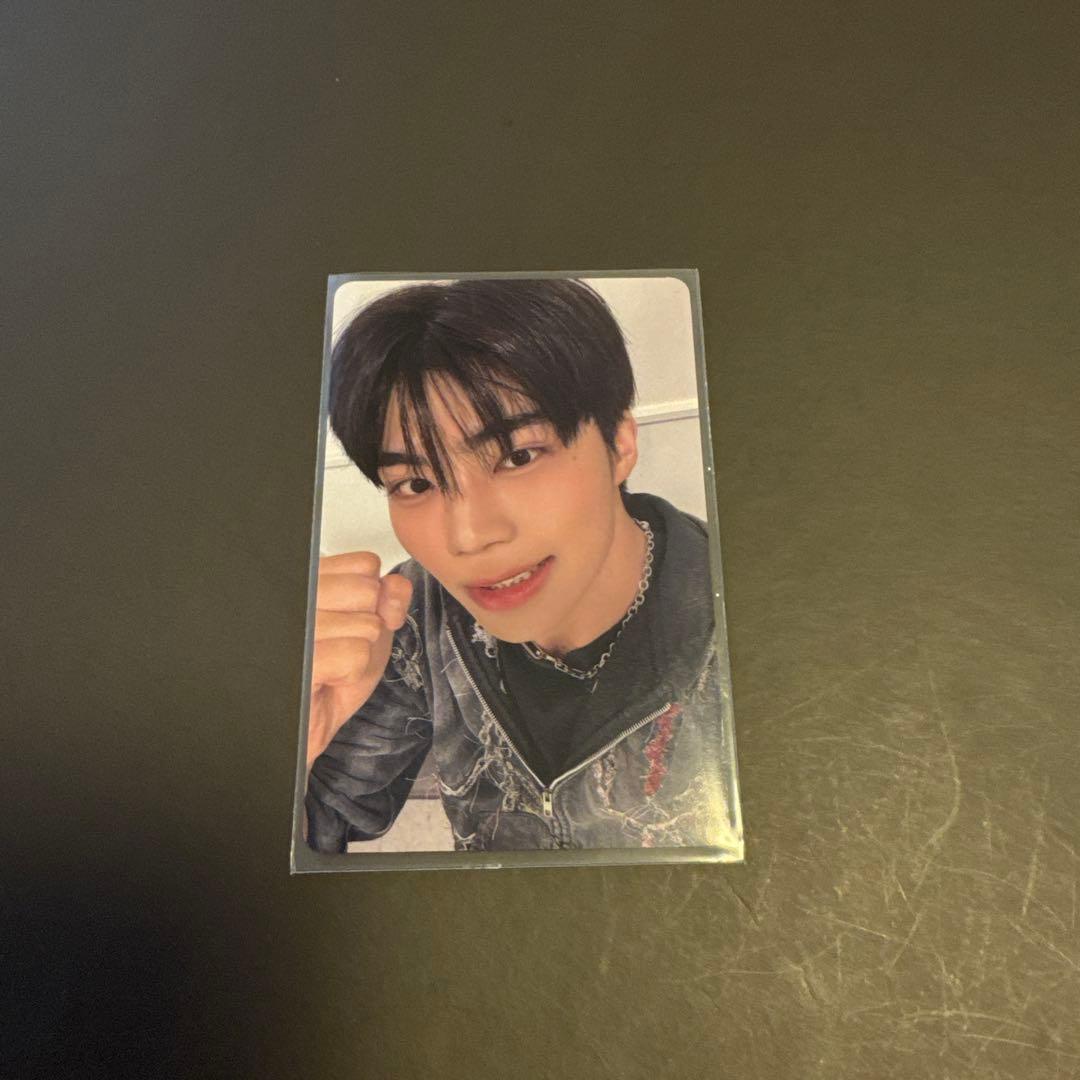 ゴヌク zb1 ゼベワン たまアリ トレカ - メルカリ