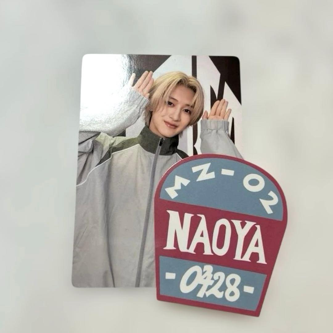 L*N様 MAZZEL まぜべやグッズ NAOYAトレカ＆ステッカーセット - メルカリ