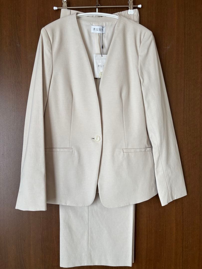 PLST パンツスーツ上下