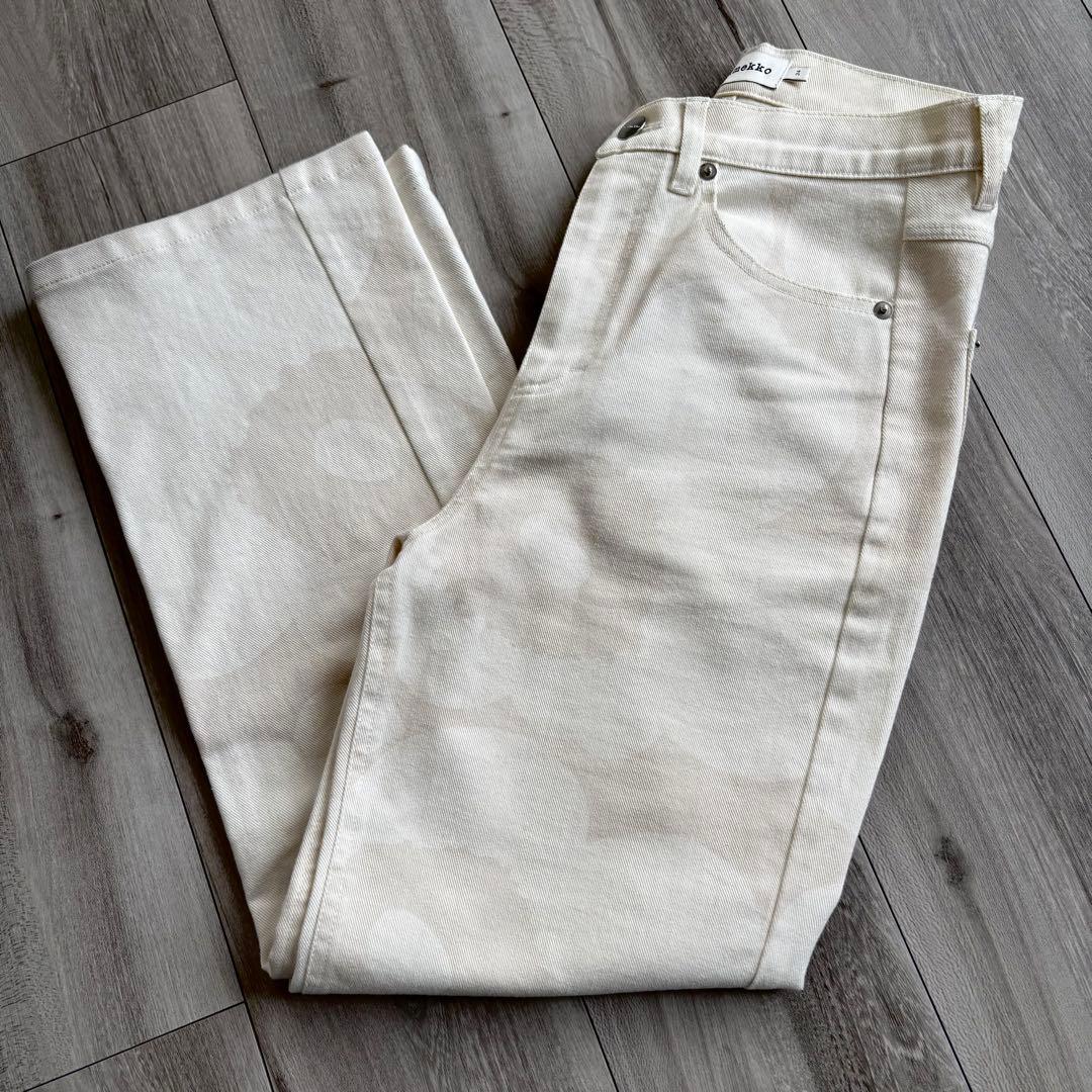 マリメッコ　ウニッコ　ホワイト ストレートデニム