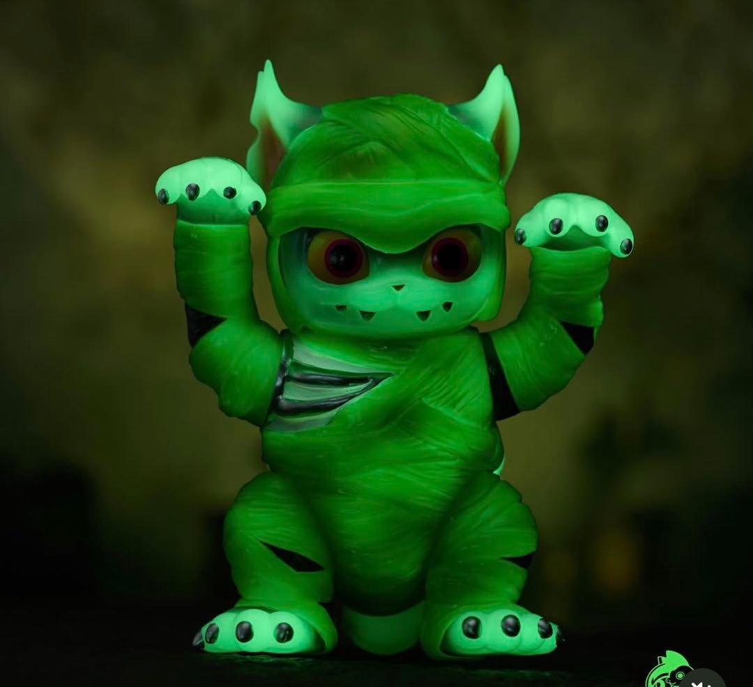 ムミコ　G.I.D meowwwthra ソフビ　ワンフェス 蓄光　ニャスラ