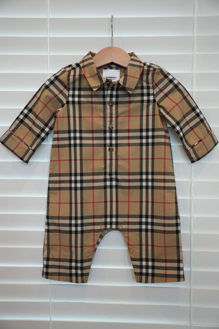 最終値下げ BURBERRY バーバリー ロンパース BURBERRY（ロンパース）のフリマアイテム一覧