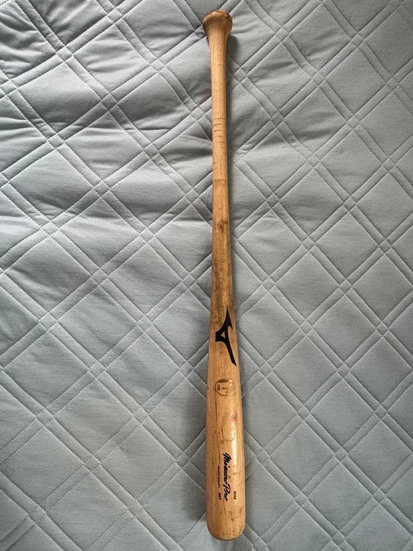 前楽天　島内宏明　ミズノプロ硬式木製バット　NPBマーク入り