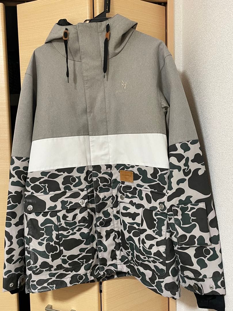AA hardware スノーボードウェア グレー/カモフラージュ 上下セット