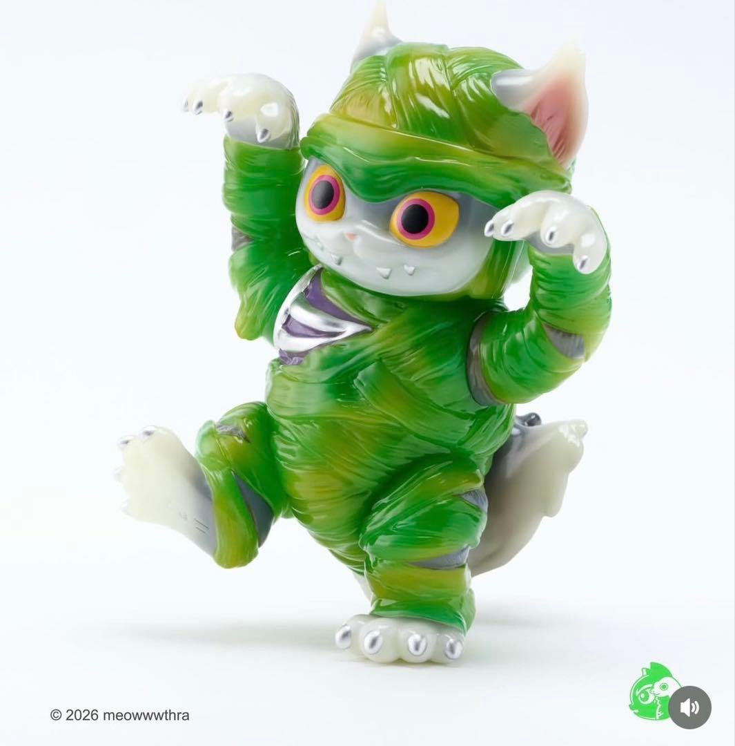 ニャスラ　蓄光