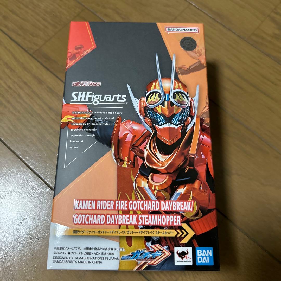 フィギュアーツ　仮面ライダー　ガッチャード　デイブレイク