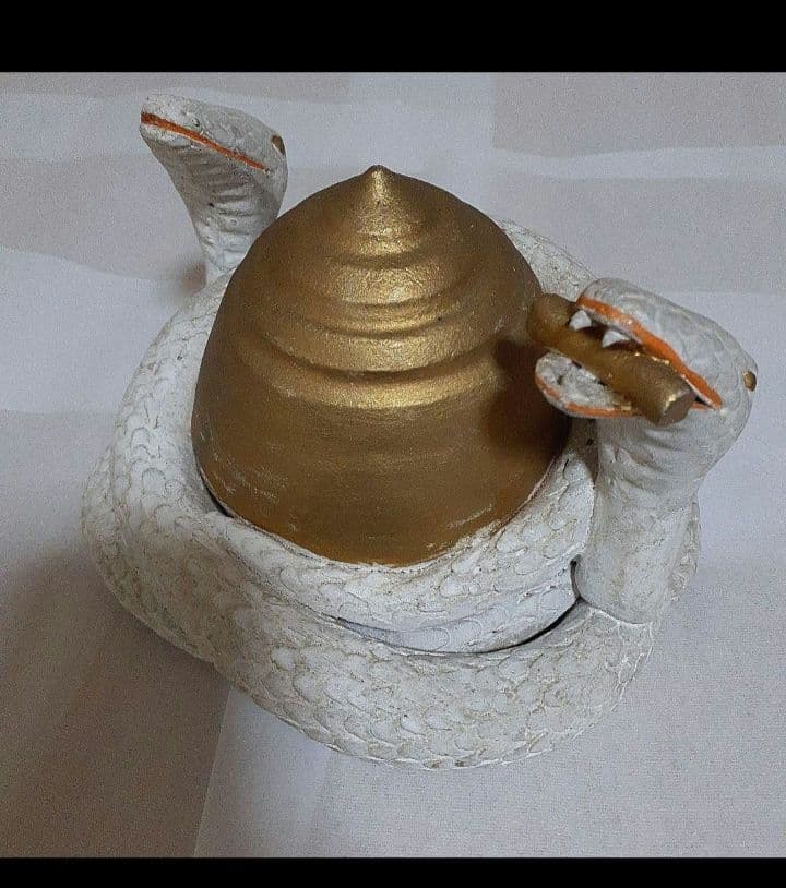 大蛇　巳神様　宝珠白蛇　財運金運