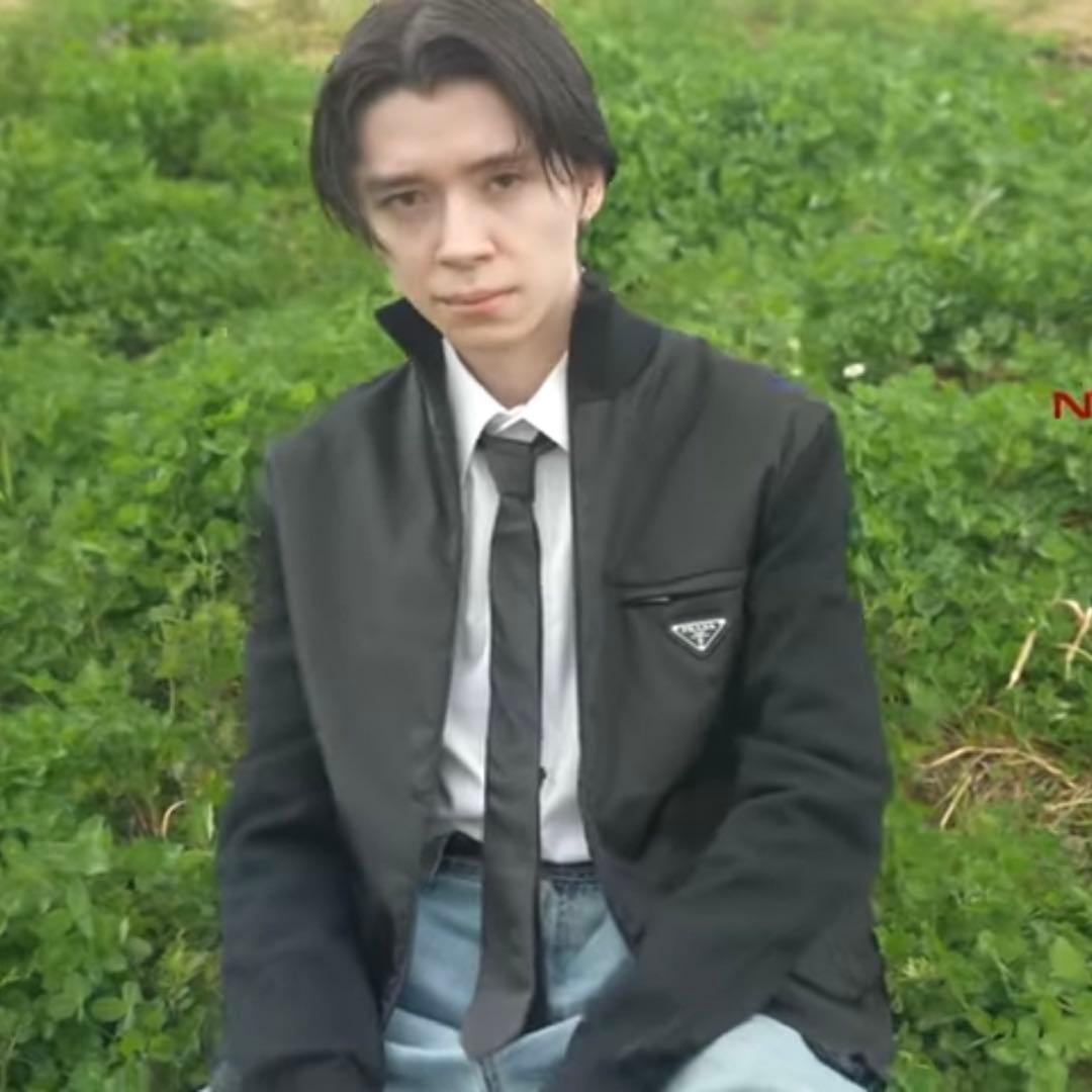 ours ローズ prada 深水光太sullen goffa 11747391 - メルカリ