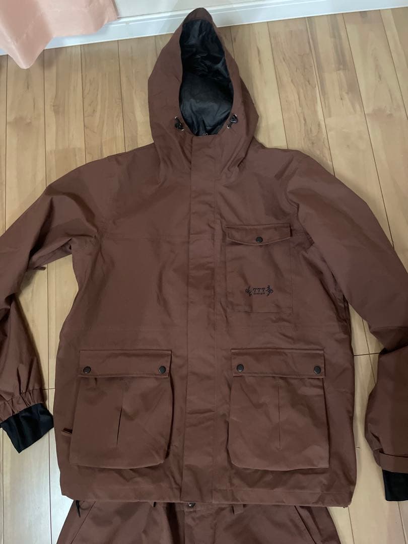 NOMADIK スノーボードウェア ブラウン　ジャケット