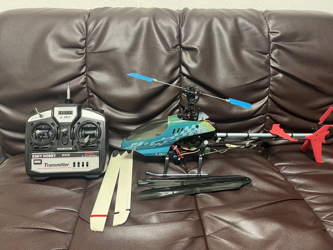 E-sky 450 ラジコンヘリコプター 送信機付き