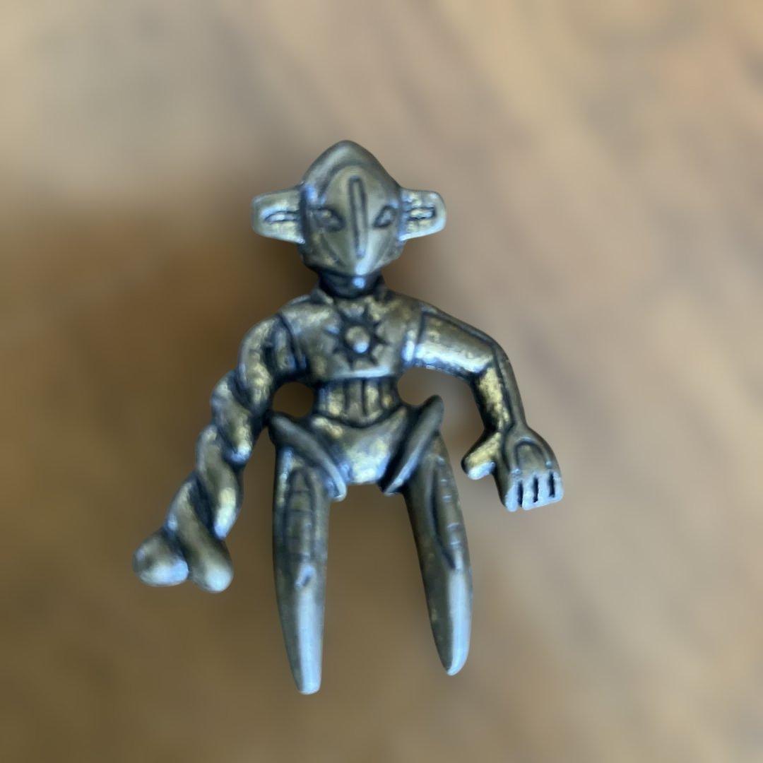 ポケモン　デオキシスメタルコレクションフィギア3.5センチ