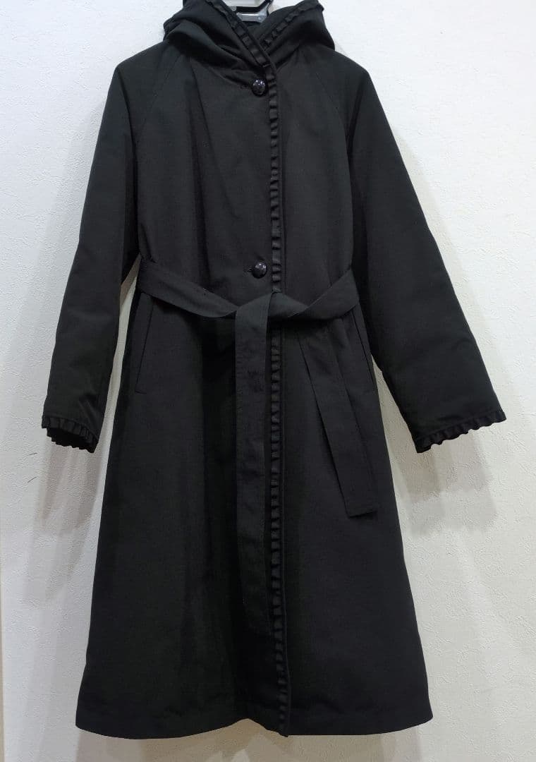 【本日最終】エムズグレイシー　フード付きブラックダウンコート　サイズ40
