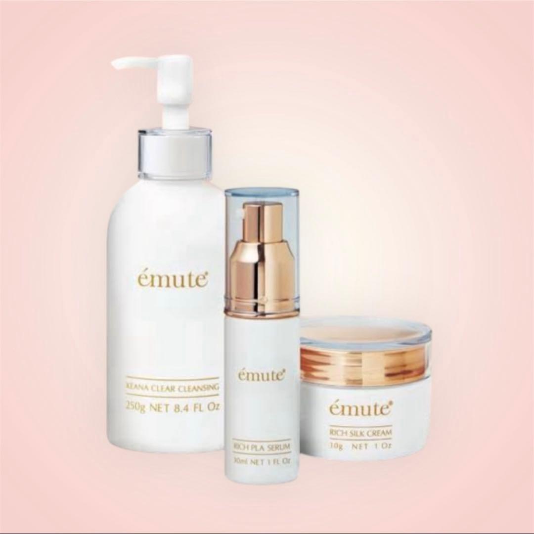 エミューテemute 毛穴ケア 3点セット クレンジング 美容液 クリーム エミューテ emute 毛穴クリアクレンジング - メルカリ