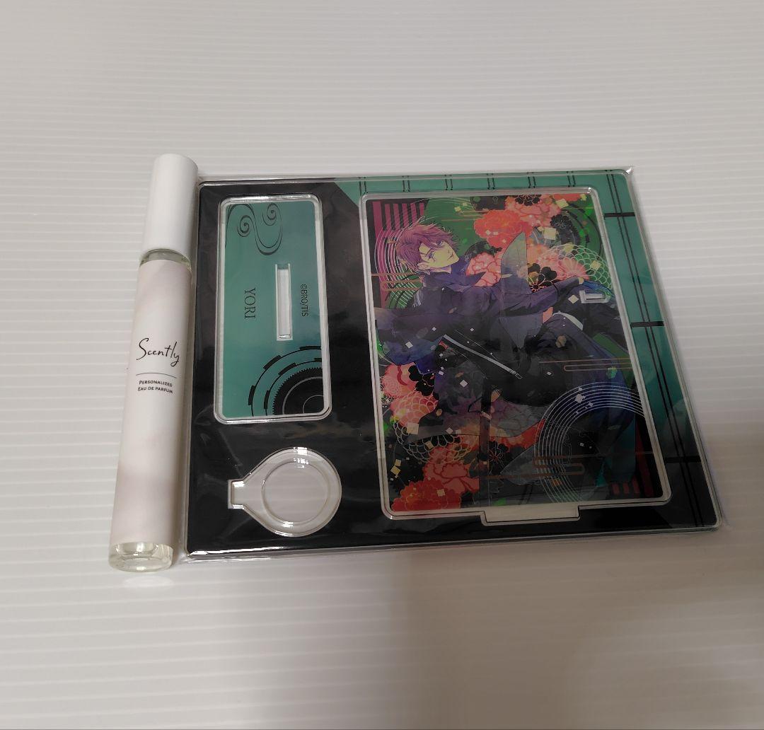 依　アクリルアトマイザースタンド　イメージ香水　泡沫のユークロニア