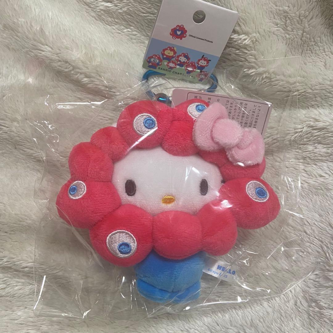ミャクミャク　 サンリオ　ハローキティ カラビナ　ぬいぐるみ