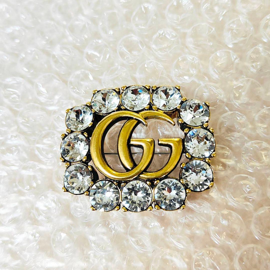 GUCCI クリスタル ブローチ