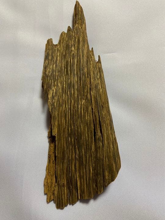 天然シャム沈香木　51.5g