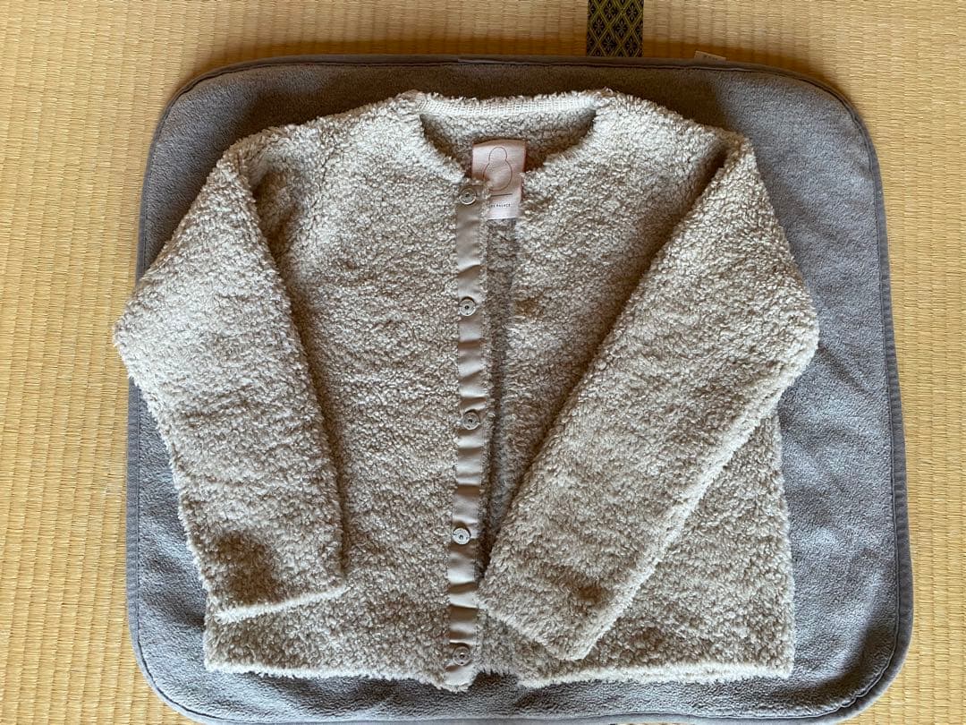 パラスパレス　ニットカーディガン