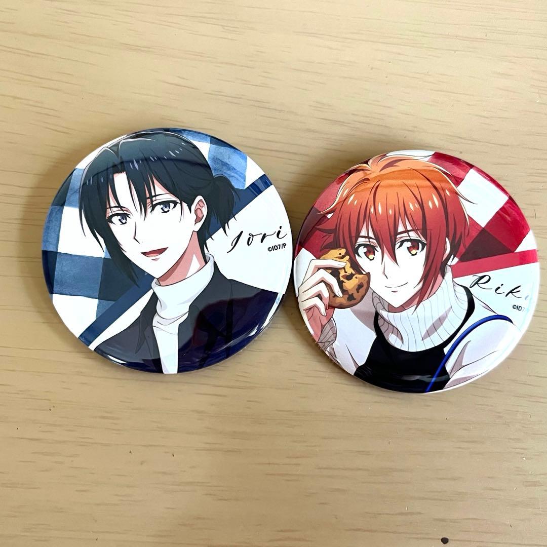 アイナナ Spoon 2Di 和泉一織 七瀬陸 フラウェ 缶バッジ - メルカリ