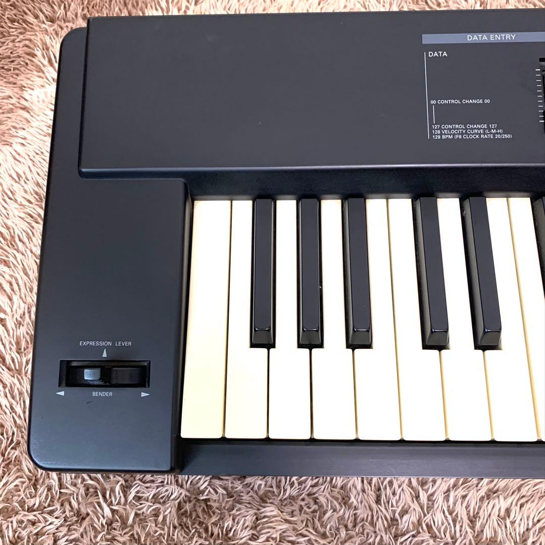 美品】Roland A-33 MIDIキーボード 本体のみ 通電OK - メルカリ