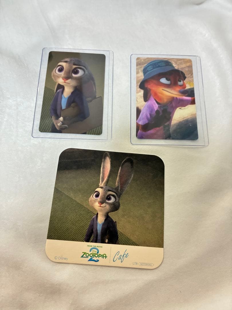 ズートピア2 オーマイカフェ 予約 特典 コレクションカード ニック