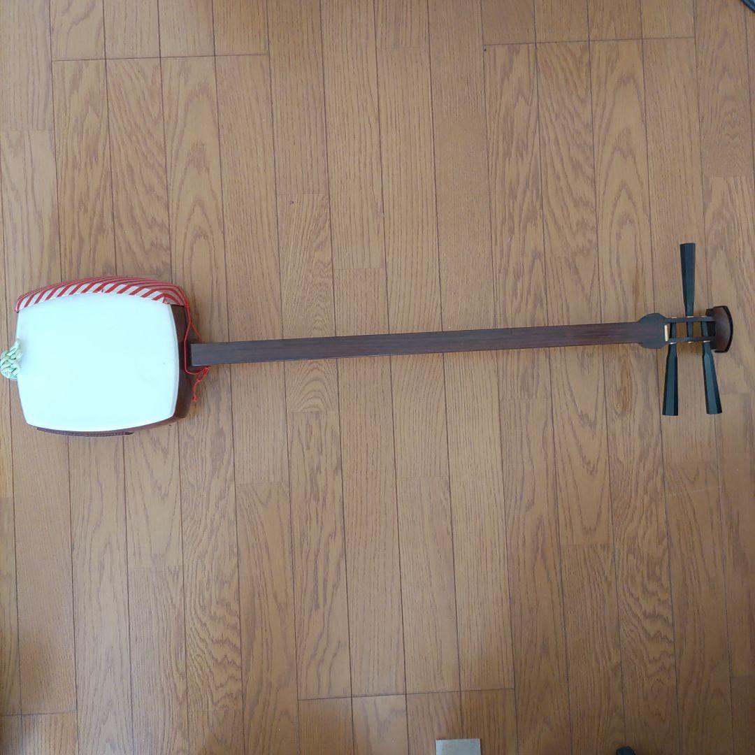 三味線　中棹　正寸　犬張り替え済み　裏破れあり　ハードケース付き
