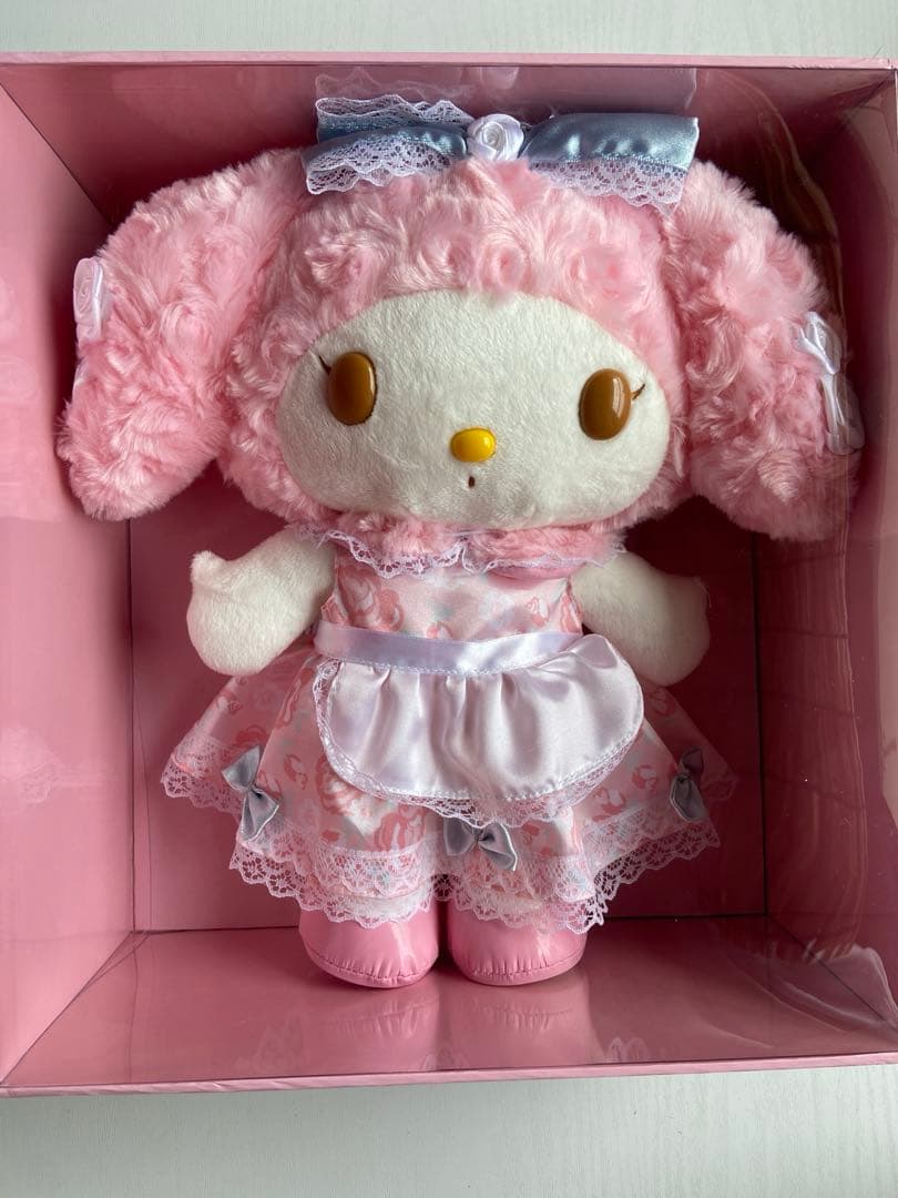 マイメロディ　40周年　バースデードール　ぬいぐるみ 今年の「バースデードール2022 マイメロディ」は受注販売💗】 本日8月