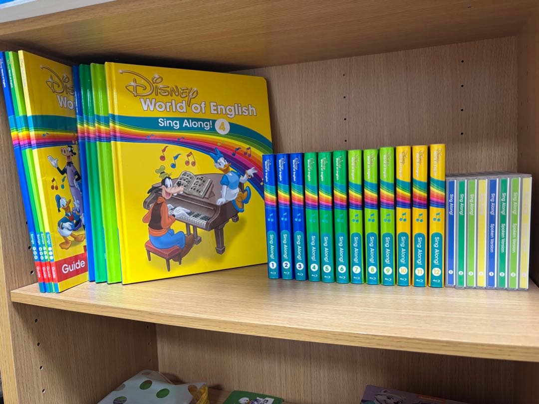 【ほぼ新品】シングアロング全巻セット Disney Sing Along! DWE Sing Along! シングアロング セット - メルカリ