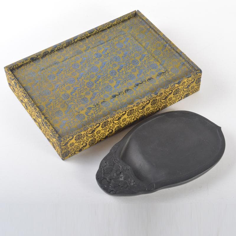 中国　書道具　果実刻　端渓硯　箱付　C　5040