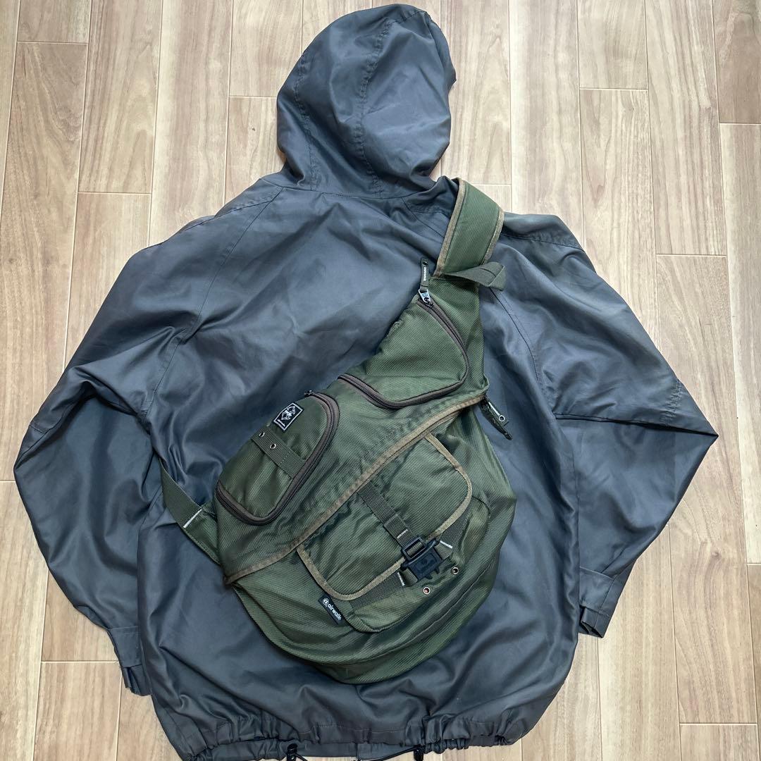 old airwalk エアウォークメッセンジャーバッグ　古着　90s カーキ