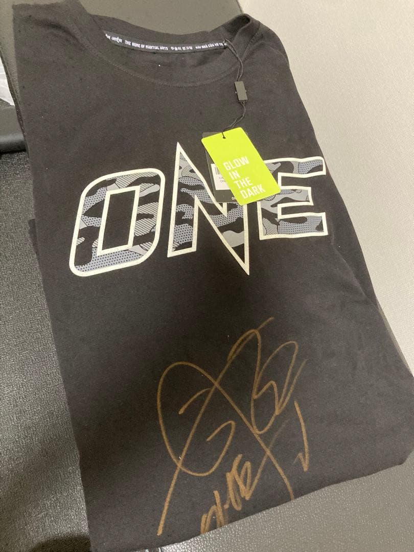 武尊　直筆サインTシャツ　Lサイズ　新品 武尊 直筆サイン入り】ユメノチカラ – 闘道館