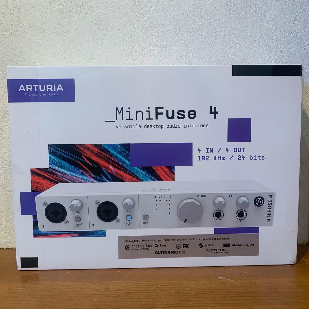ARTURIA MiniFuse 4 オーディオインターフェイス ホワイト