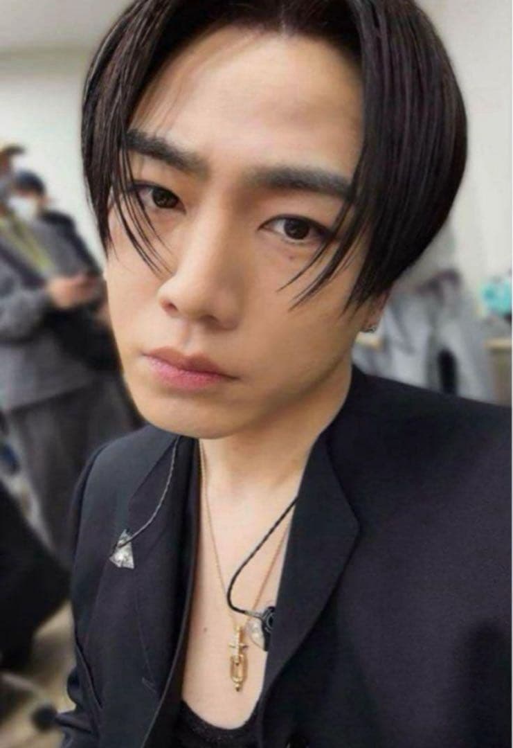 登坂広臣 omi タイタンスパイク ネックレス - メルカリ