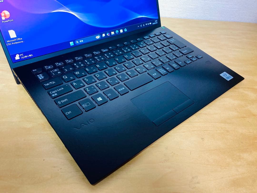 VAIO VJPK13C12N /メモリ16GB/office2024 - メルカリ