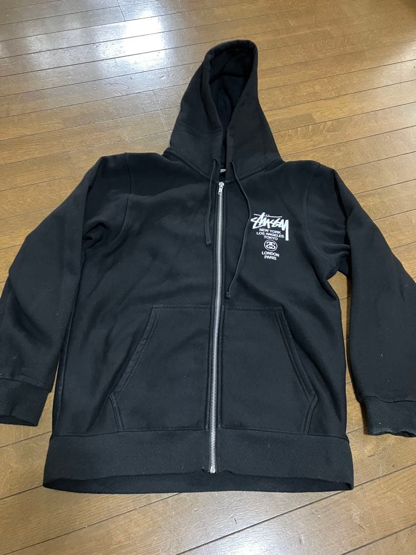 Stussy ブラック ジップアップパーカー