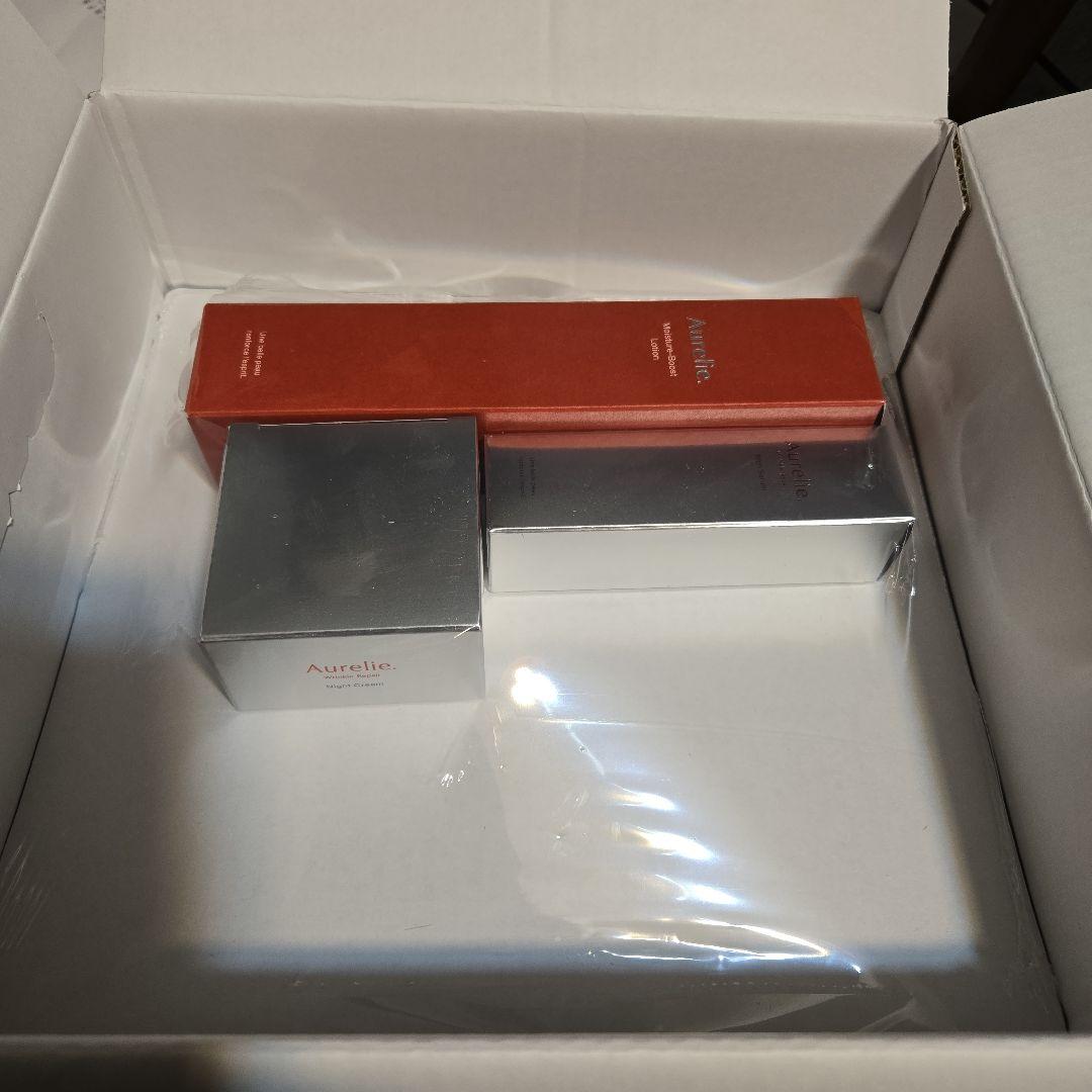 新品未開封Aurelie.オレリー3STEPエイジングケアコース_3点