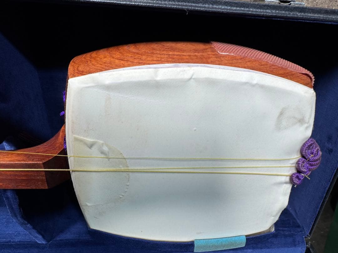 5-津軽三味線?　高級糸巻き 紅木？ハードケース&付属