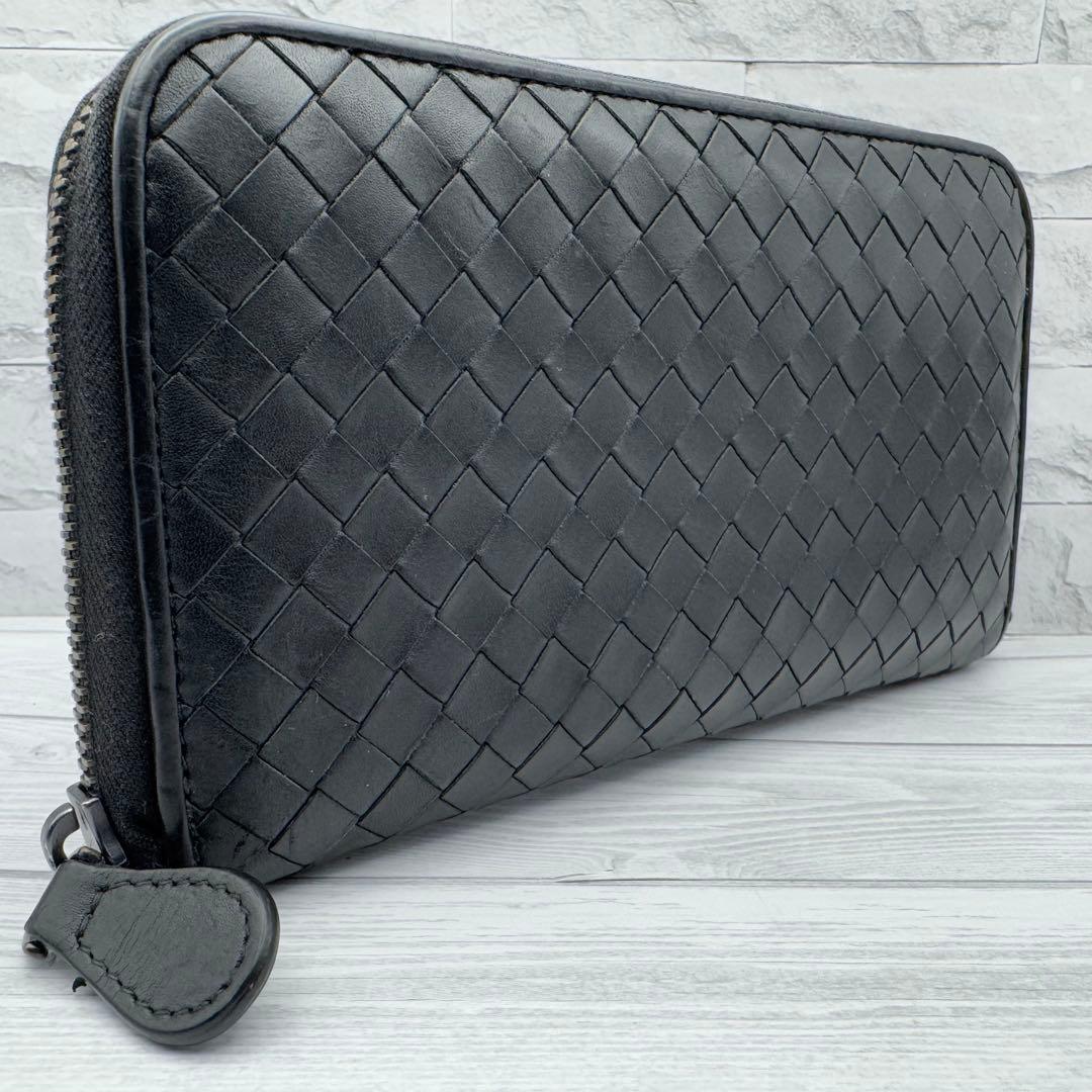 【美品】ボッテガヴェネタ イントレチャート　ラウンドファスナー レザー　ブラック ボッテガ・ヴェネタ BOTTEGA VENETA イントレチャート ラウンド
