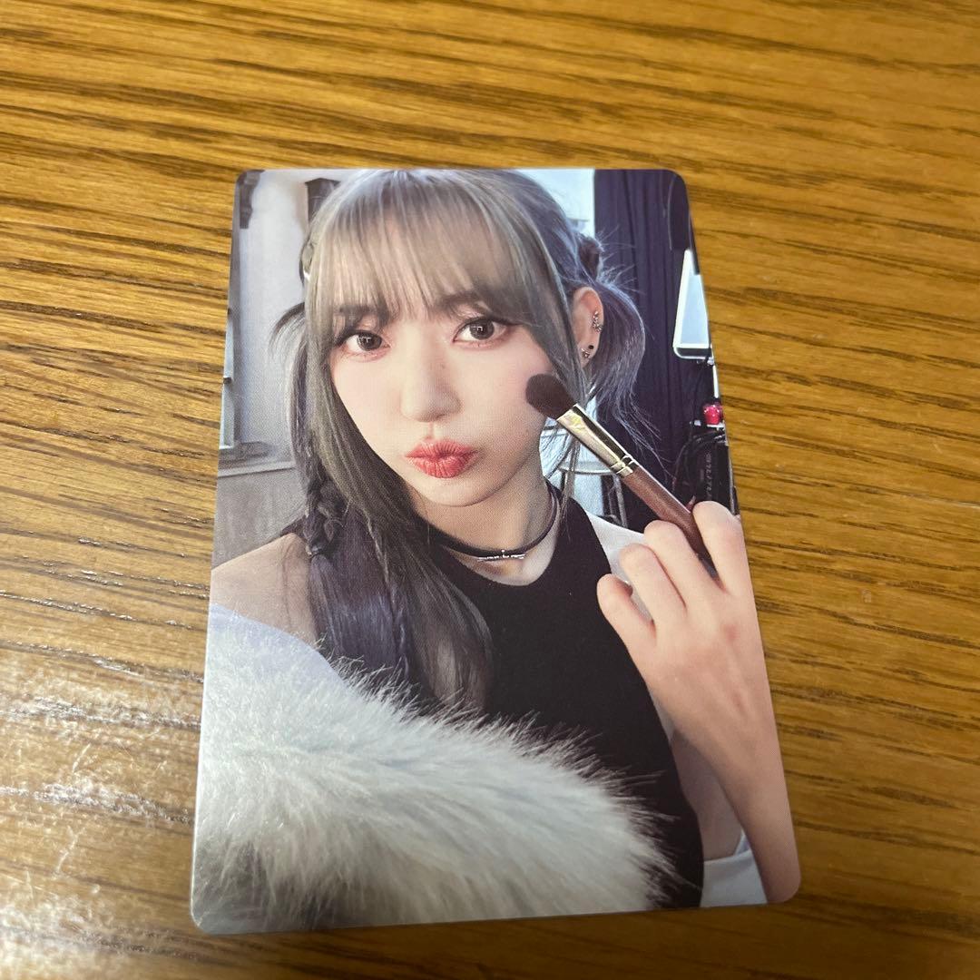 ルセラフィム 宮脇咲良 EASY トレカ - メルカリ