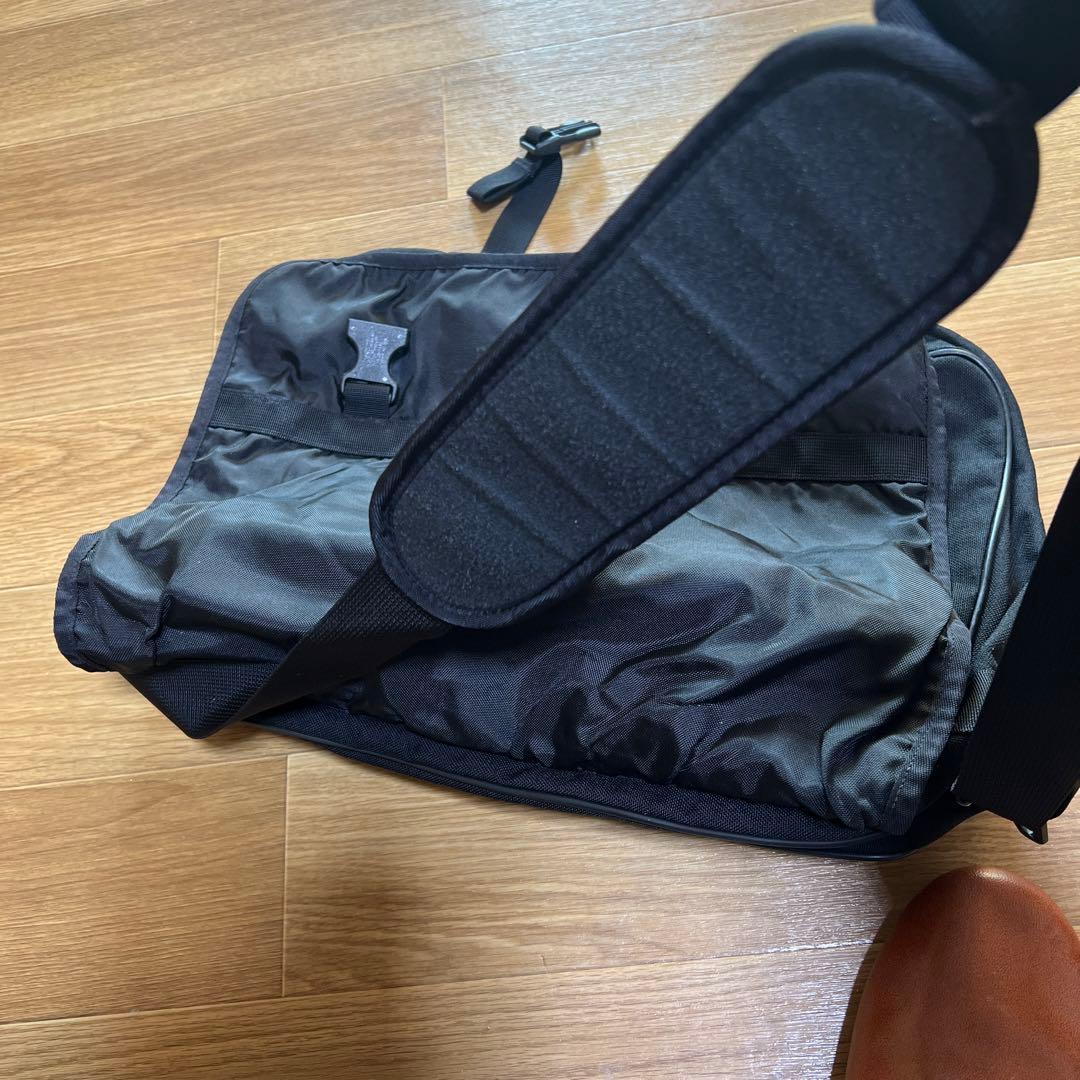 90s NIKE ナイキ ショルダーバッグ メッセンジャーバッグ ブラック