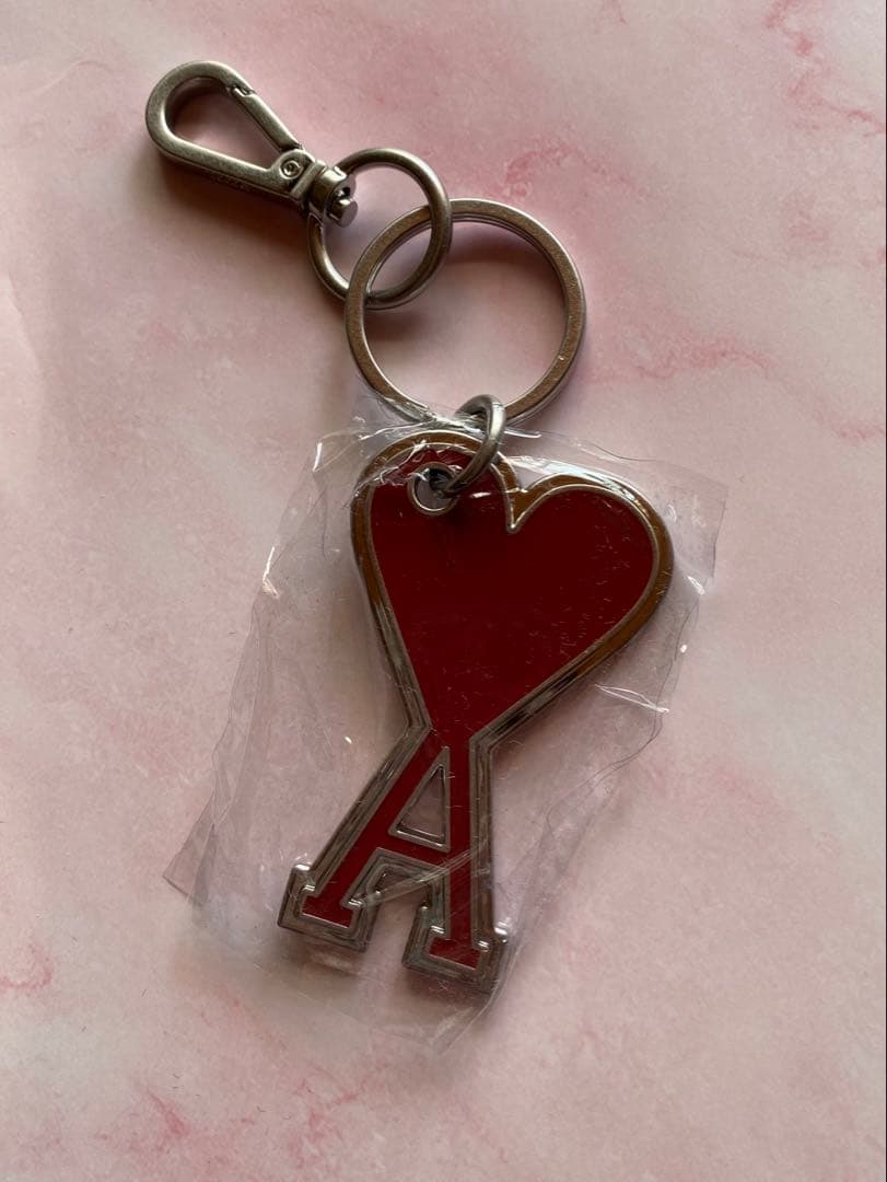 新品 正規品 Ami Paris ハート キーリング レッド